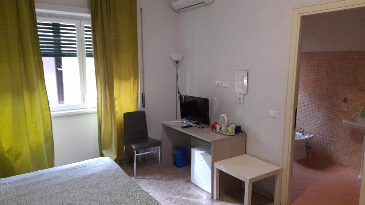 Olimpica Relais Guest House Рим Екстериор снимка