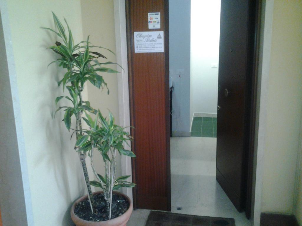 Olimpica Relais Guest House Рим Екстериор снимка